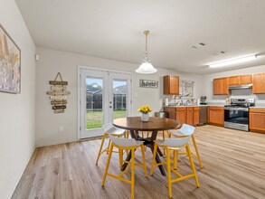 2817 Maegen Cir in Fort Worth, TX - Building Photo - Building Photo