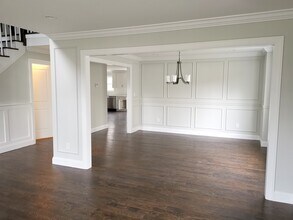 10 Wardell Rd in Livingston, NJ - Building Photo - Building Photo