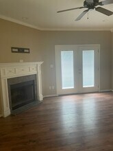 401 E Lynnwood Ln in Longview, TX - Building Photo - Building Photo