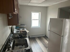 24 N Main St in Ambler, PA - Building Photo - Building Photo