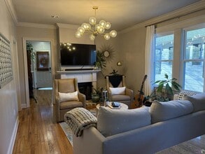 717 Acadia St in Baton Rouge, LA - Building Photo - Building Photo