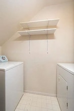 565 Shoal Cir in Redwood City, CA - Building Photo - Building Photo