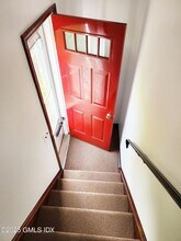 32 Orchard Pl, Unit 2 in Greenwich, CT - Building Photo - Building Photo