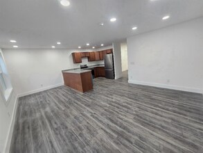 112 Ivy Trce in Mount Orab, OH - Building Photo - Building Photo