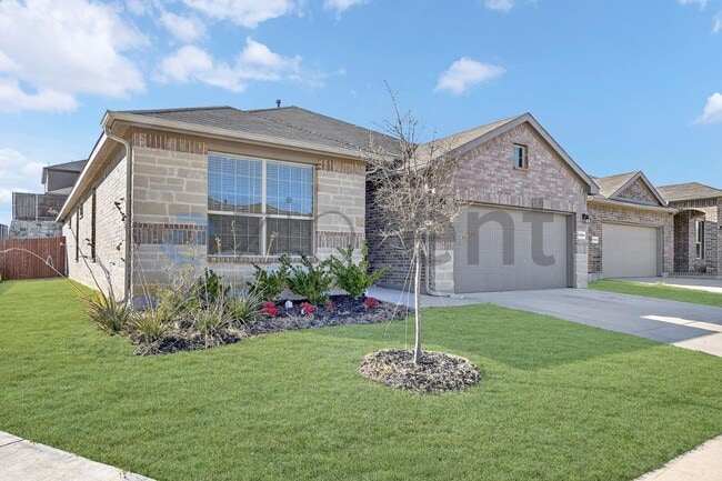 11501 Adare Dr in Fort Worth, TX - Building Photo - Building Photo