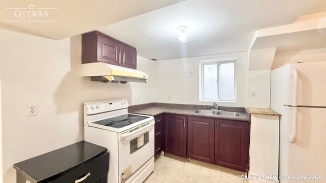 property at 31 Romulus Dr