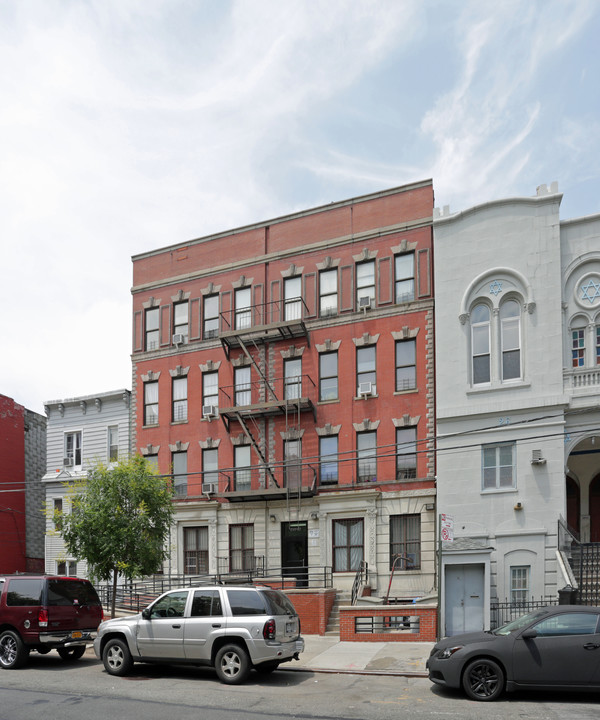 1585-1587 Washington in Bronx, NY - Building Photo