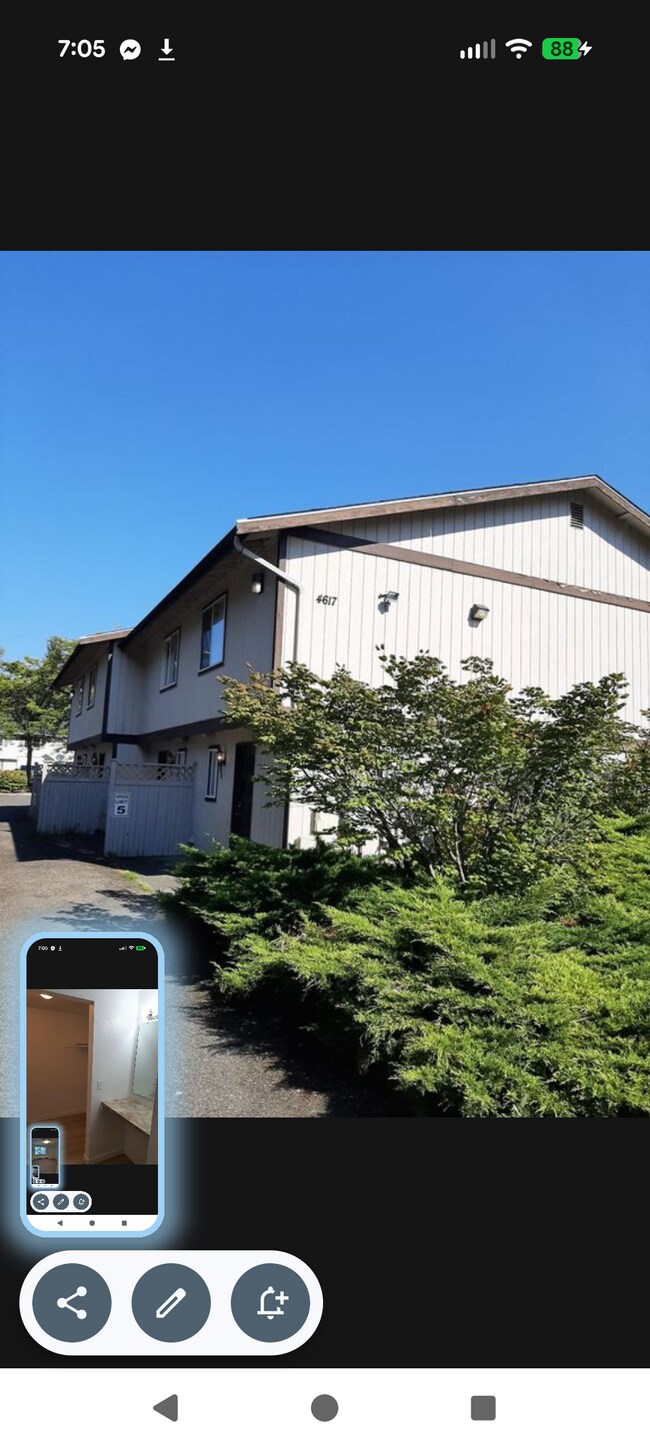 4617 80th St NE, Unit #4 in Marysville, WA - Foto de edificio - Building Photo