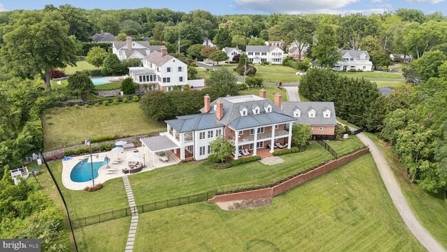 property at 1932 Carrollton Rd