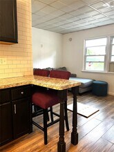 95 Albany St in Poughkeepsie, NY - Building Photo - Building Photo