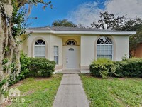 7137 Captiva Cir in New Port Richey, FL - Foto de edificio - Building Photo