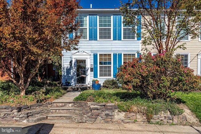 504 E Bellefonte Ave in Alexandria, VA - Foto de edificio - Building Photo