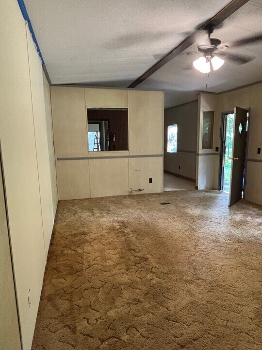 1822 Covington Ln NE in Brookhaven, MS - Building Photo
