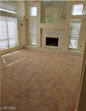 6645 W Telegraph Rd in Las Vegas, NV - Building Photo - Building Photo