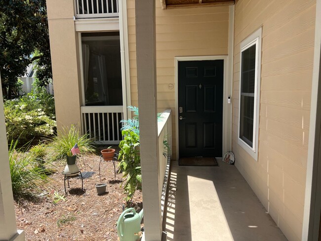 380 Marshland Rd in Hilton Head Island, SC - Building Photo - Building Photo