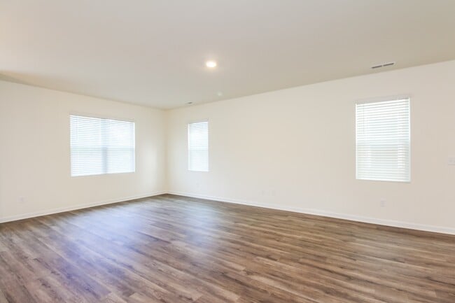 1537 Corbett St in Wilmington, NC - Building Photo - Building Photo
