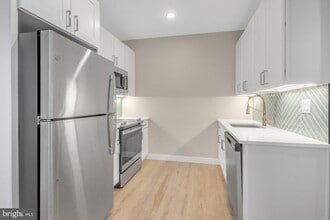 1144 Frankford Ave in Philadelphia, PA - Building Photo - Building Photo