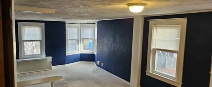 39 Beach St in Milford, MA - Building Photo - Building Photo