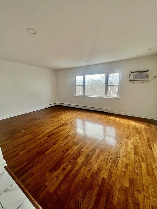 574A 62nd St, Unit 3 in West New York, NJ - Building Photo - Building Photo