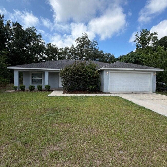 property at 8282 SE 161st St