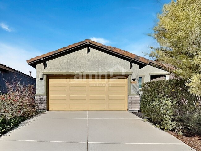 property at 6870 E Via Arroyo Largo