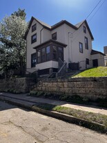 1565 Fairview Pl in Dubuque, IA - Building Photo