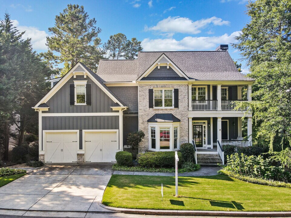 521 Wooded Mountain Trail in Canton, GA - Building Photo