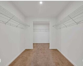 529 Wolverine Dr in Aurora, IL - Building Photo - Building Photo