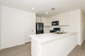 9600 NW 125th St in Yukon, OK - Building Photo - Building Photo