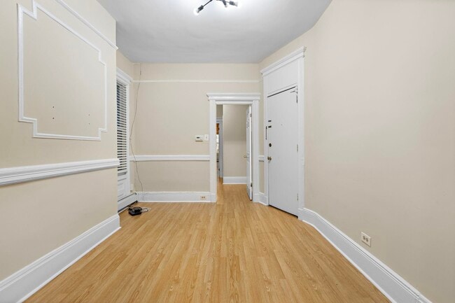 110 Duncan Ave in Jersey City, NJ - Building Photo - Building Photo