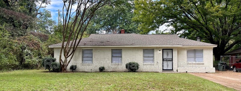 1384 Haywood Ave in Memphis, TN - Foto de edificio