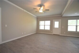 422 Rineel Ave in Centerton, AR - Building Photo - Building Photo