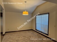 15920 Raindust Dr in Oklahoma City, OK - Building Photo - Building Photo