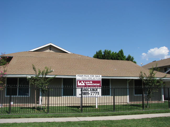 282 E Jackson St in Rialto, CA - Building Photo - Building Photo