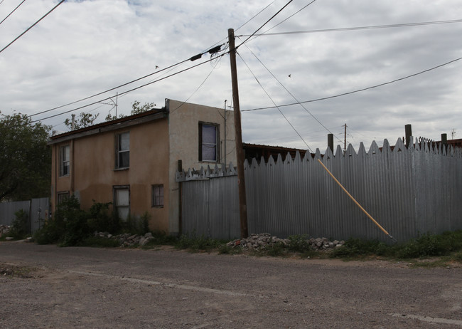 475 Post St in Truth Or Consequences, NM - Building Photo - Building Photo