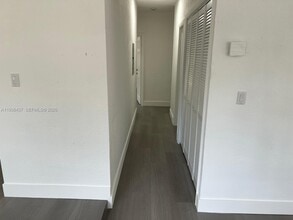 1185 NW 134th St in North Miami, FL - Building Photo - Building Photo