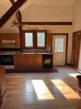 242 Pittsfield Rd in Lenox, MA - Building Photo - Building Photo
