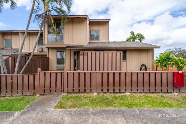 property at 92-1050-1050 Kanehoa Loop