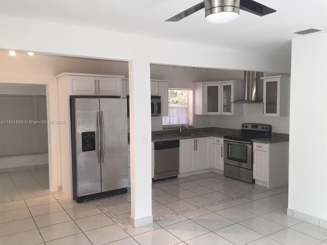 property at 1435 NE 173rd St