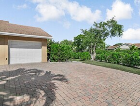 6255 Timberlakes Way in Delray Beach, FL - Building Photo - Building Photo