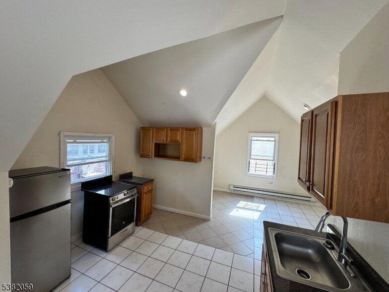 163 Linden Ave in Irvington, NJ - Building Photo