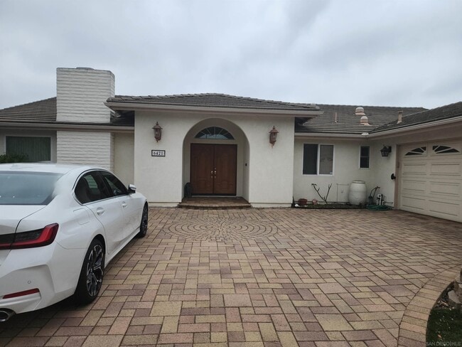 property at 6421 Lochmoor Dr