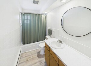 1004 31st Ave N in St. Cloud, MN - Building Photo - Building Photo