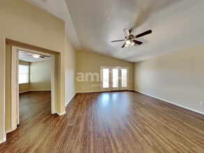 8649 E Nido Ave in Mesa, AZ - Building Photo - Building Photo