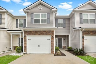 370 Kepler Lp in Richmond Hill, GA - Building Photo