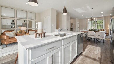 369 Soft Rush Ln in La Plata, MD - Building Photo - Building Photo