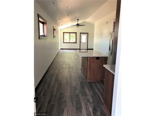 1739 Aspen Ct in New Richmond, WI - Building Photo - Building Photo