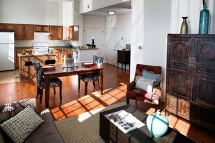 Apartments For Rent In 17404 York Pa Carriage Works Apartments