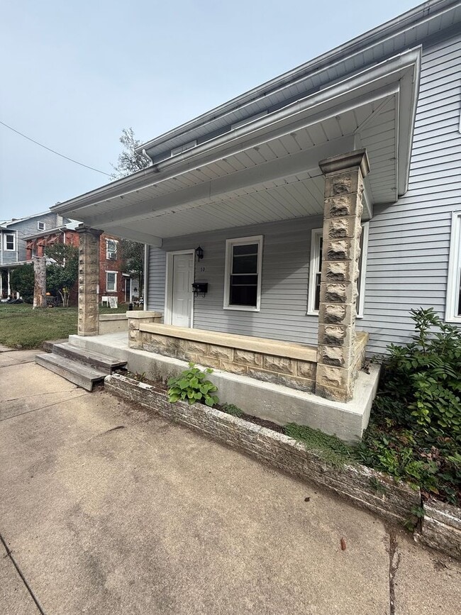 property at 10 McFarland St