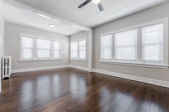 5306 N Ashland Ave, Unit 3 in Chicago, IL - Foto de edificio - Building Photo